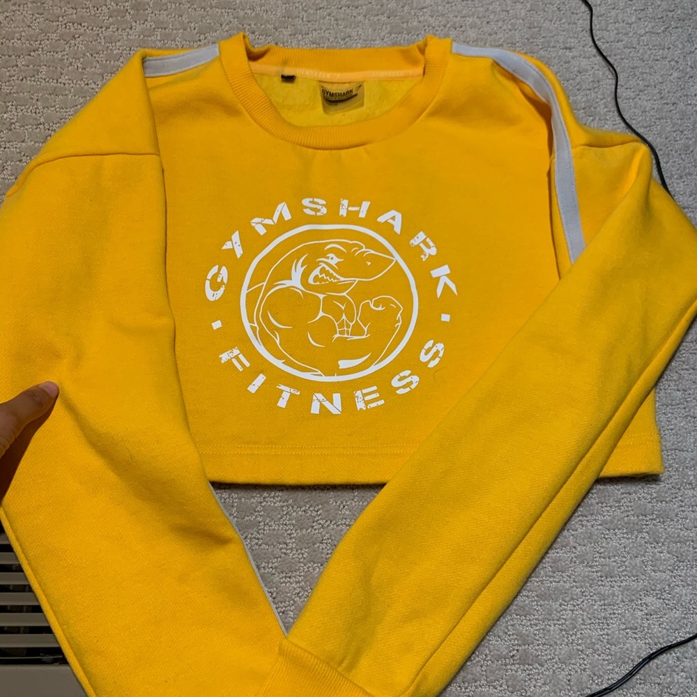 GYMSHARK YELLOW CROP